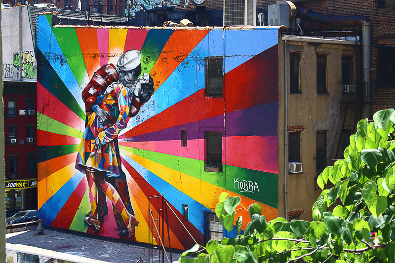 A Journey Of Colour - The Kiss Mural Photo